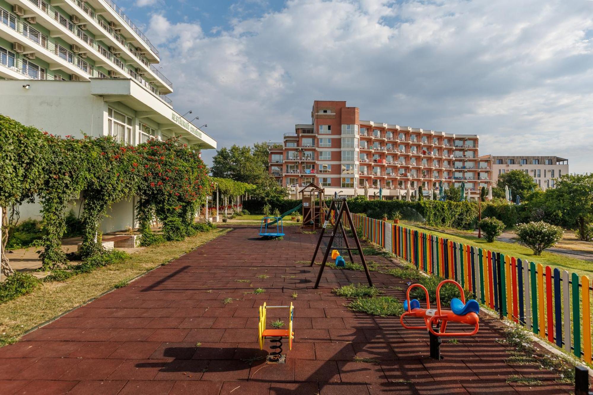 Hotel Comandor Mamaia Eksteriør bilde